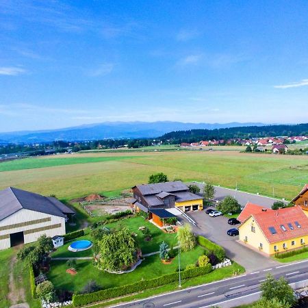 Hotel Hochfellner Spielberg Bei Knittelfeld Exterior foto