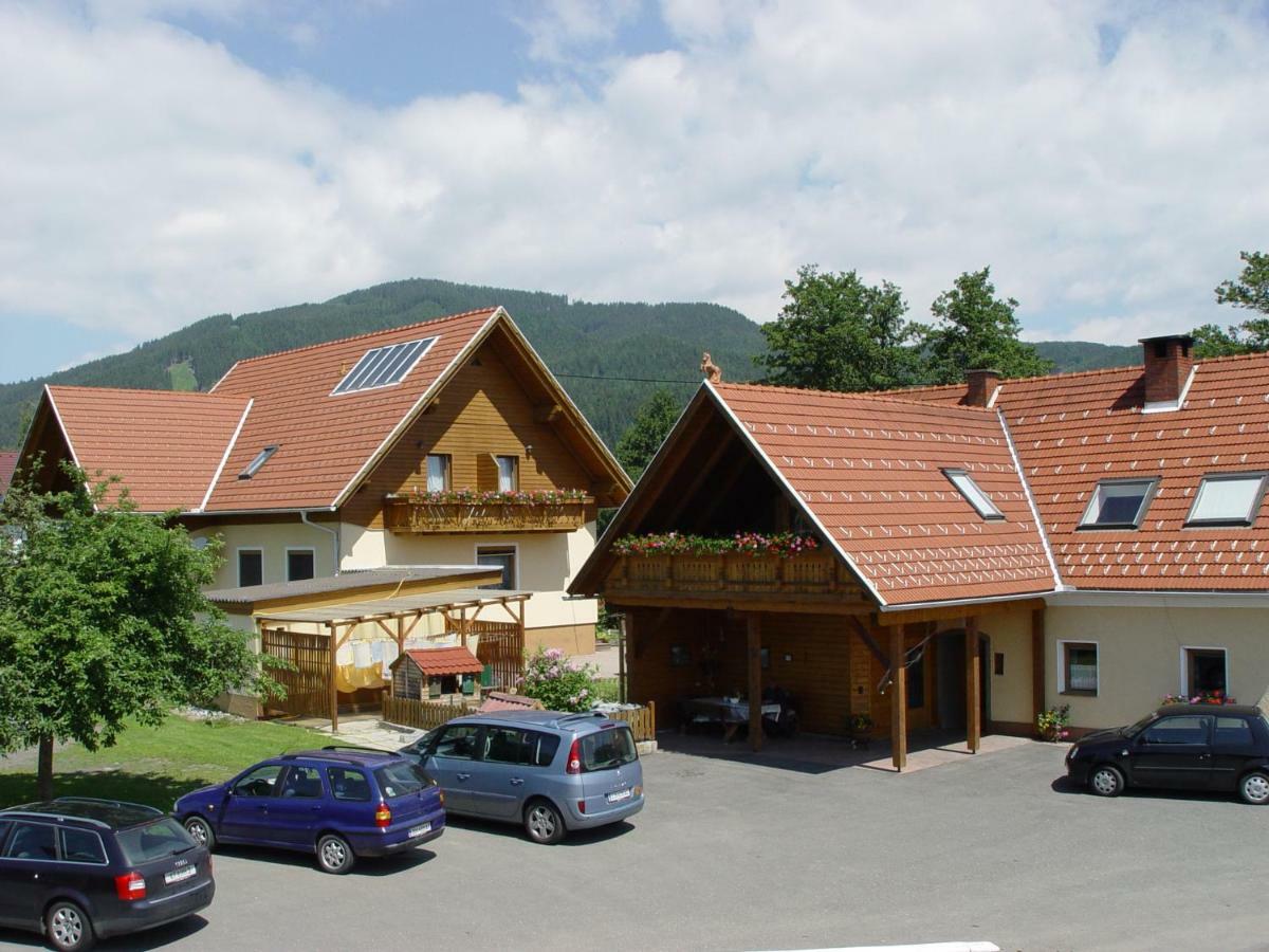 Hotel Hochfellner Spielberg Bei Knittelfeld Exterior foto